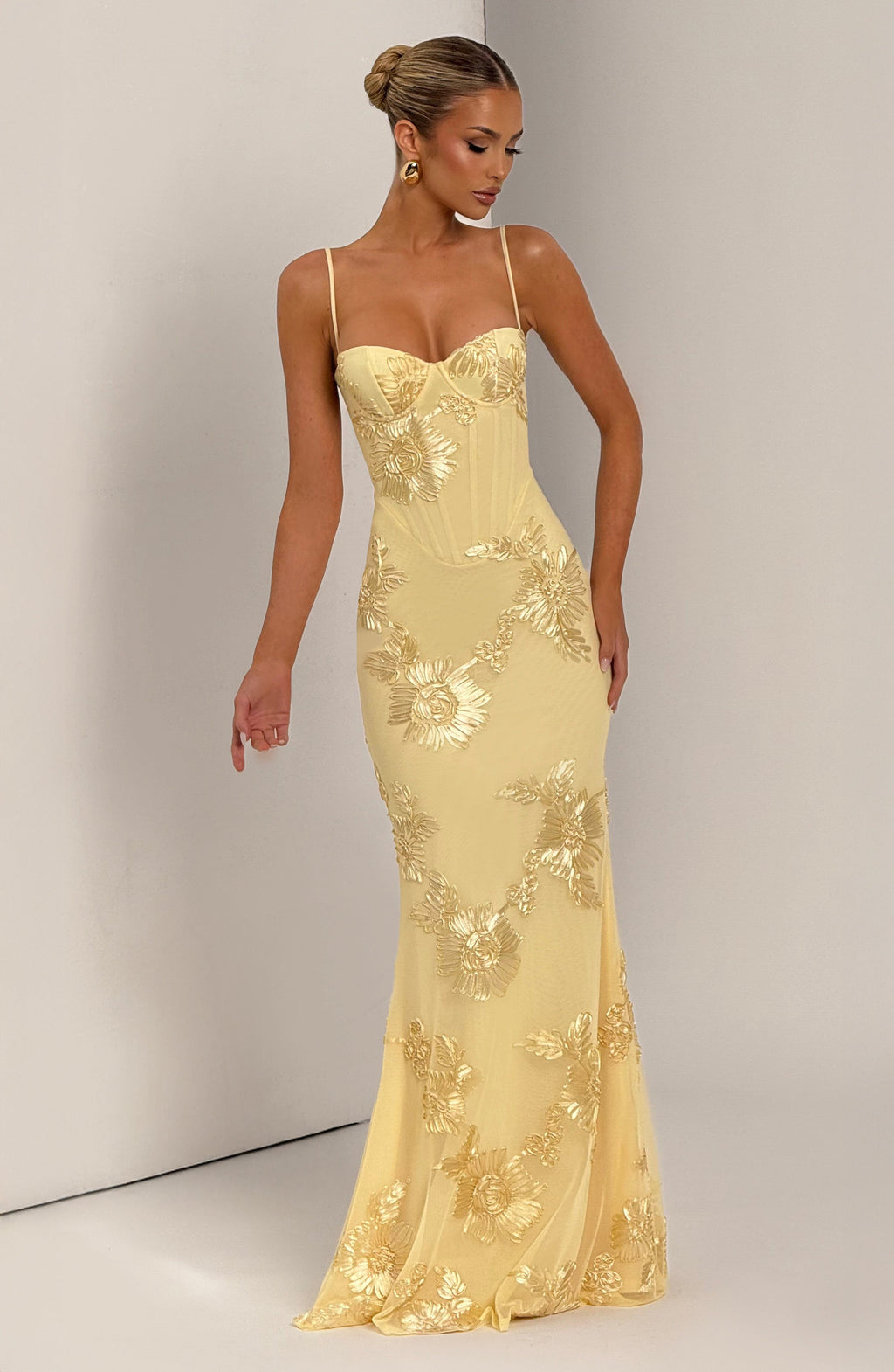 Elegant Floral Maxi Dress with Corset Bodice &amp; Slim Straps for Unforgettable Occasions 6